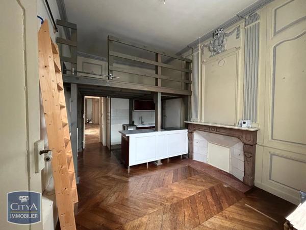 Appartement à louer 3 pièces 102.3m² Dijon (21000)