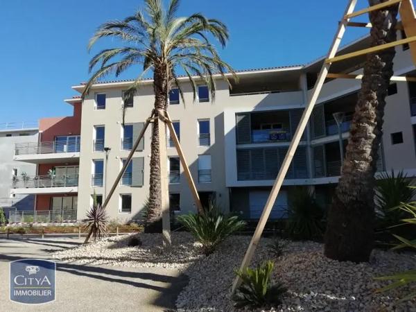 Appartement à louer 1 pièce 33.92m² Fréjus (83600)