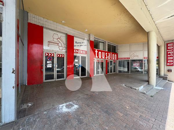 Local commercial 700 m2