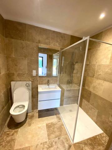 Villa individuelle proche de la mer avec piscine