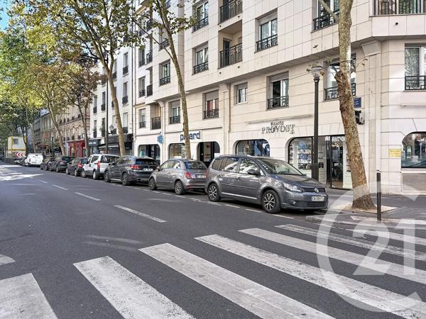 à vendre  102,71 m 2   BOULOGNE BILLANCOURT  - 92