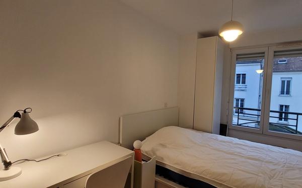 Maison à louer    5 pièces • 136,83 m2 Issy-les-Moulineaux