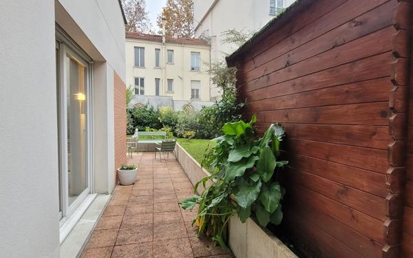 Maison à louer    5 pièces • 136,83 m2 Issy-les-Moulineaux