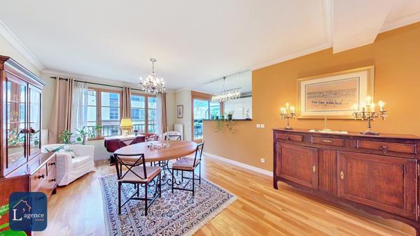 Appartement T3 Triplex Entrée indépendante Double balcon Garage double Ferney-Voltaire 01210