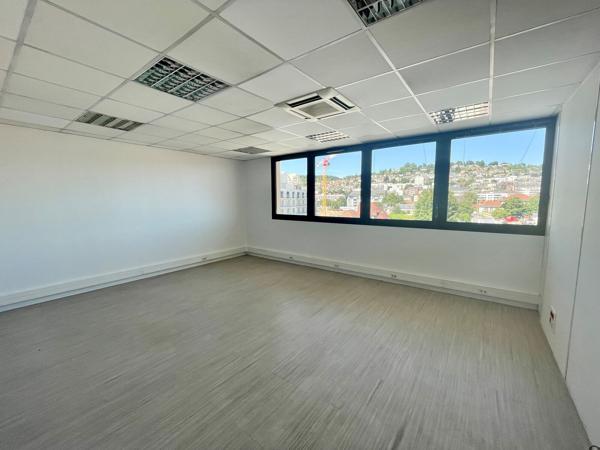 Bureaux à louer à ROUEN 76000
