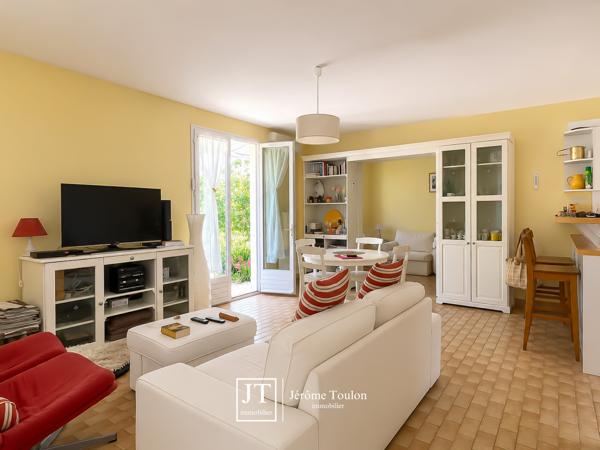 Maison
                                                                                                                                                                                                                                                                                                                        4 pièce(s)                                                                                                                                                                                                          3 chambre(s)                                                                                                                                                                                                          65  m²