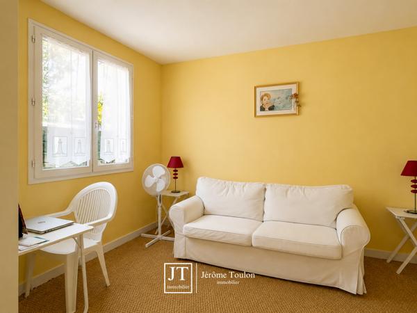 Maison
                                                                                                                                                                                                                                                                                                                        4 pièce(s)                                                                                                                                                                                                          3 chambre(s)                                                                                                                                                                                                          65  m²