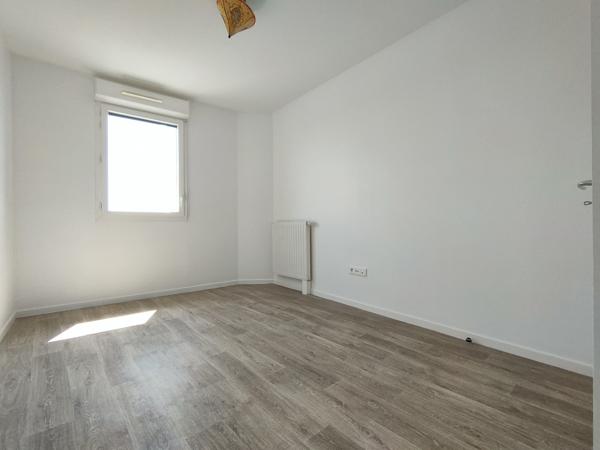 Appartement
         4 pièces
        - 77 m² Exclusivité 198 700 € *