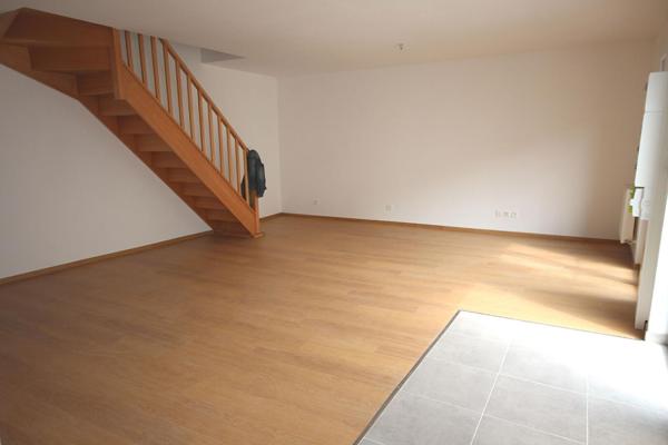 A LOUER : T3 à SECLIN • Place du Général de Gaulle - seclin • 885 € CC • Réf. 00476-001