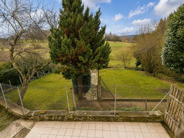 Maison divisée en deux appartements - spécial investisseurs