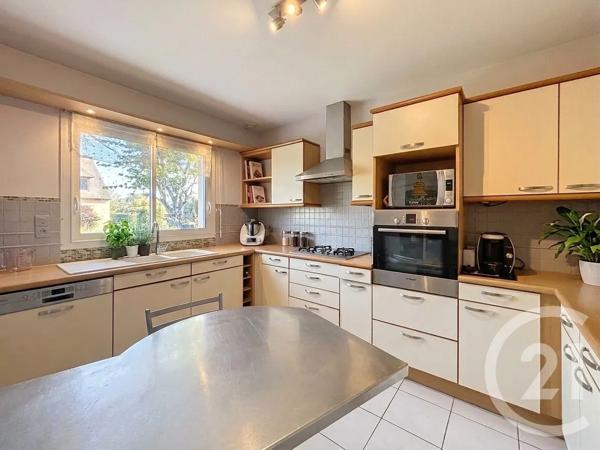 Maison à vendre  7 pièces - 135 m 2   LA CHAPELLE DES FOUGERETZ  - 35