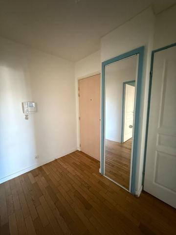 Appartement L Hay Les Roses 2 pièce(s) 50.73 m2
