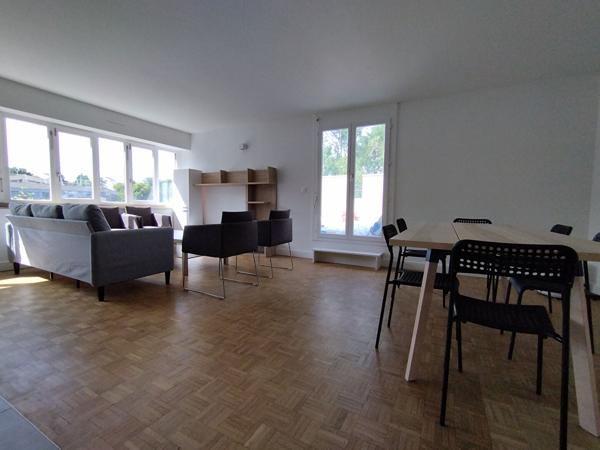 COLOCATION TOUT CONFORT À ÉVRY : 425€/MOIS TOUT INCLUS !