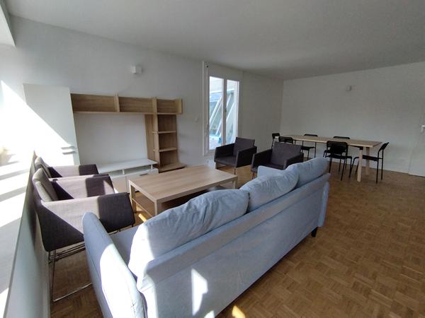 COLOCATION TOUT CONFORT À ÉVRY : 425€/MOIS TOUT INCLUS !