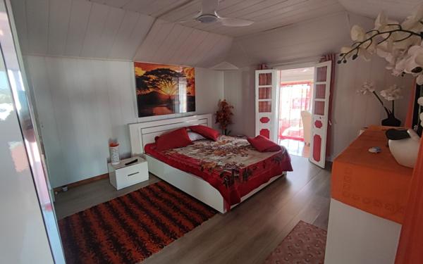 Immeuble à vendre    6 pièces •  Saint-Louis