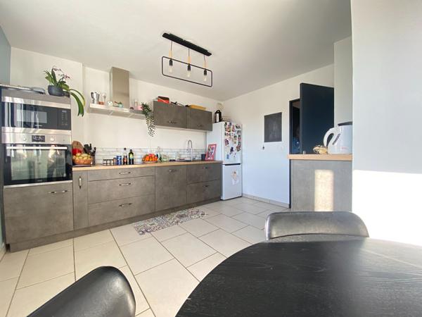 Appartement 5 pièce(s)