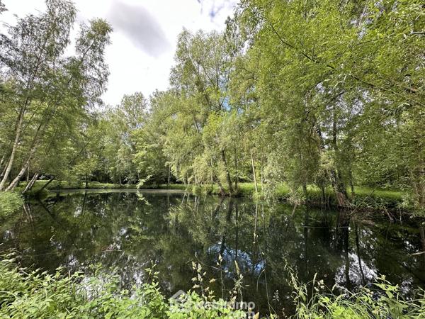 Terrain de loisirs 11300 m² à Presles-et-Thierny 02860