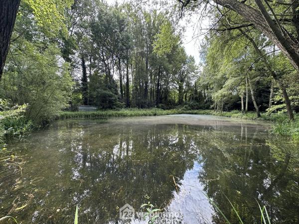 Terrain de loisirs 11300 m² à Presles-et-Thierny 02860