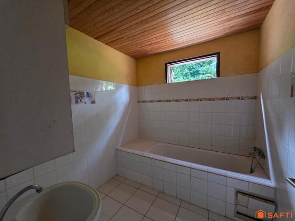 Maison traditionnelle à rénover !
