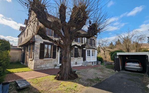 Maison à vendre    7 pièces • 202 m2 Vernon