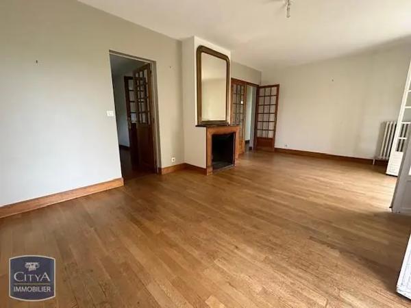 Maison à louer 6 pièces 157.8m²