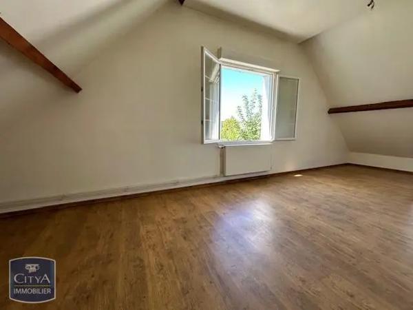 Maison à louer 6 pièces 157.8m²