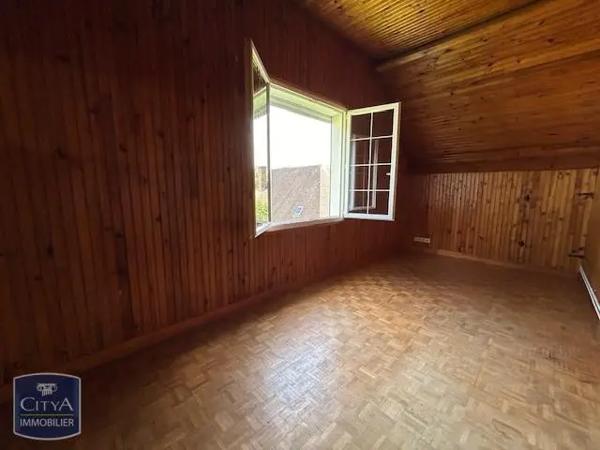 Maison à louer 6 pièces 157.8m²