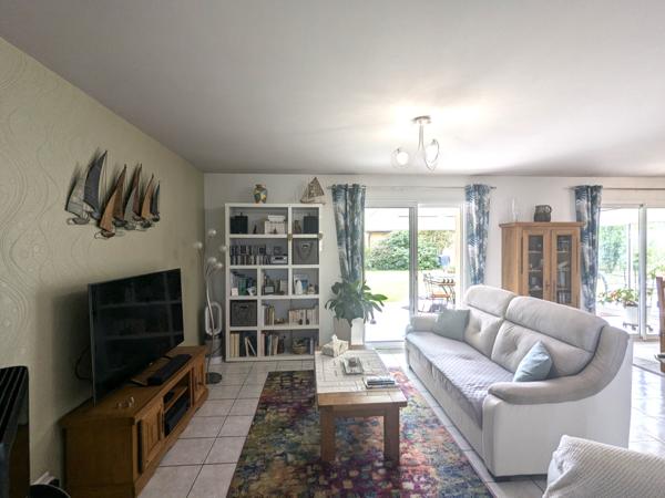 56760 PENESTIN - au calme, charmante maison - 3 chambres dont 1 au rdc +1 bureau - véranda- garage-carport