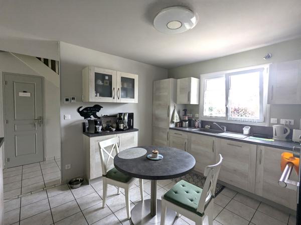 56760 PENESTIN - au calme, charmante maison - 3 chambres dont 1 au rdc +1 bureau - véranda- garage-carport