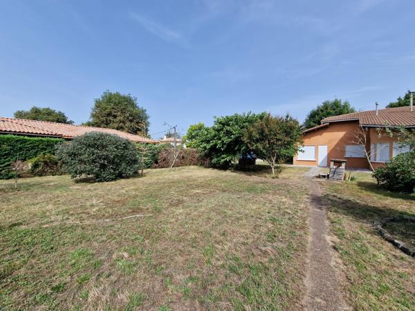 Gujan Mestras, quartier Chante Cigale ! Maison 8 pièces de 140 m2, double garage, et parcelle de 880 m2 !