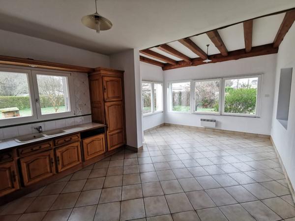 Gujan Mestras, quartier Chante Cigale ! Maison 8 pièces de 140 m2, double garage, et parcelle de 880 m2 !