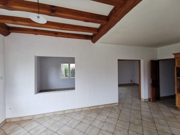 Gujan Mestras, quartier Chante Cigale ! Maison 8 pièces de 140 m2, double garage, et parcelle de 880 m2 !