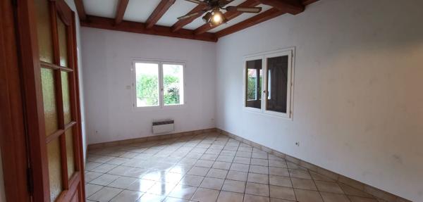 Gujan Mestras, quartier Chante Cigale ! Maison 8 pièces de 140 m2, double garage, et parcelle de 880 m2 !