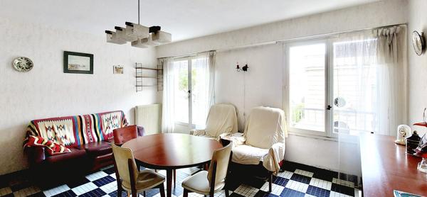 ARCACHON COEUR DE VILLE ! Appartement T3 de 64 m2 avec cave & parking.