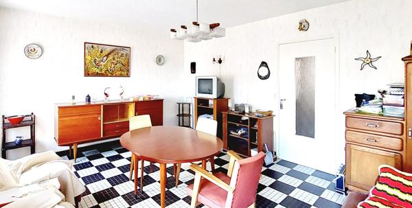 ARCACHON COEUR DE VILLE ! Appartement T3 de 64 m2 avec cave & parking.