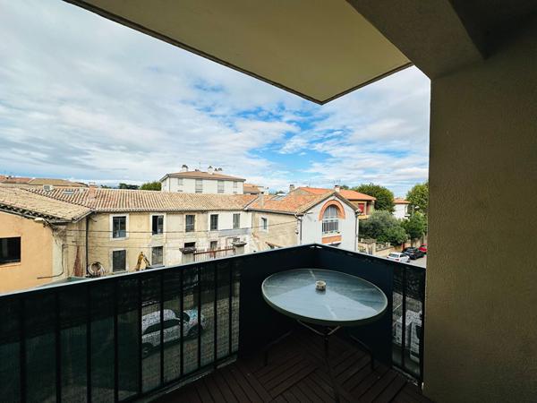 APPARTEMENT CLIMATISE AVEC 2 CHAMBRES CAVE ET TERRASSE
