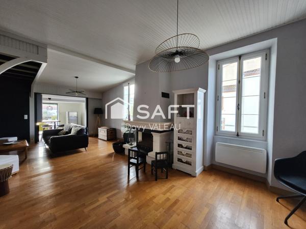 Maison de ville à 500m de la place Napoléon