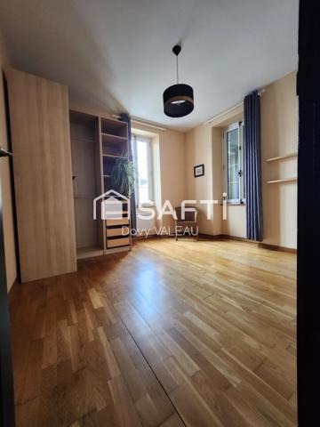 Maison de ville à 500m de la place Napoléon