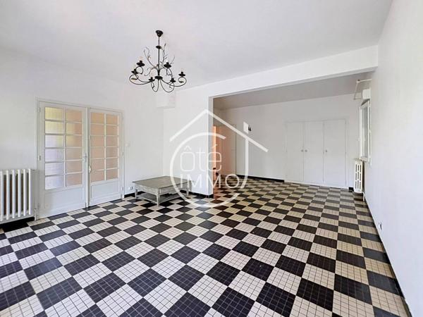 Pineuilh : Maison d'environ 85m2 avec beau jardin