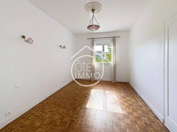 Pineuilh : Maison d'environ 85m2 avec beau jardin