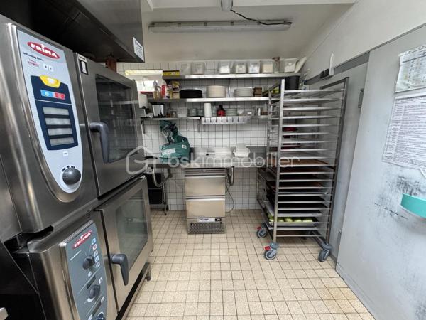 Local commercial de 506 m²