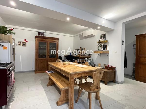 Maison à Saint-Calais, 72120 - 3 pièces 110m²