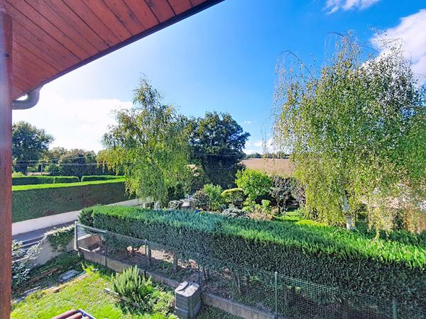 Exclusif : Maison familiale 5 chambres sur terrain paysager de 605 m² sur quartier calme de Charvieu