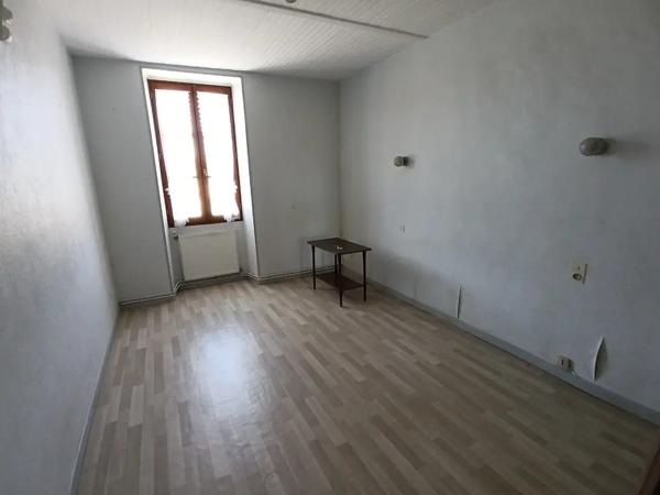 Maison 4 chambres sur 1400m2 de terrain