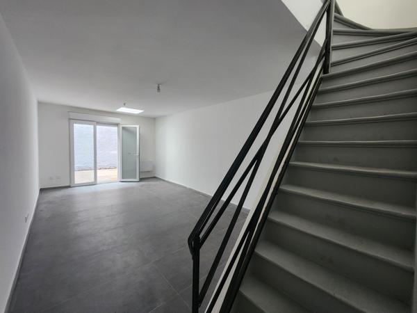 MAISON 3 CHAMBRES LIBRE DE SUITE / NON MEUBLEE