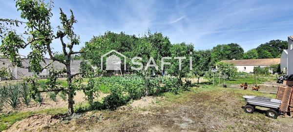 Terrain constructible - 700m² env. La Doubletiere