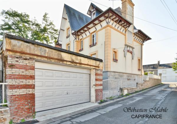 Maison bourgeoise à vendre 10 pièces à Pontorson (50) - Baie du Mont Saint Michel