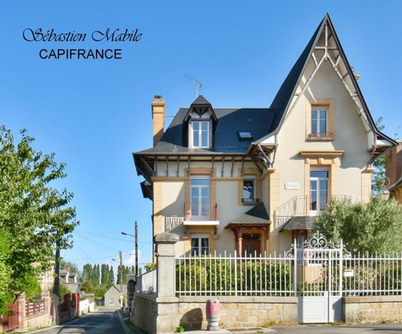 Maison bourgeoise à vendre 10 pièces à Pontorson (50) - Baie du Mont Saint Michel
