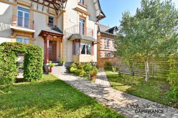 Maison bourgeoise à vendre 10 pièces à Pontorson (50) - Baie du Mont Saint Michel