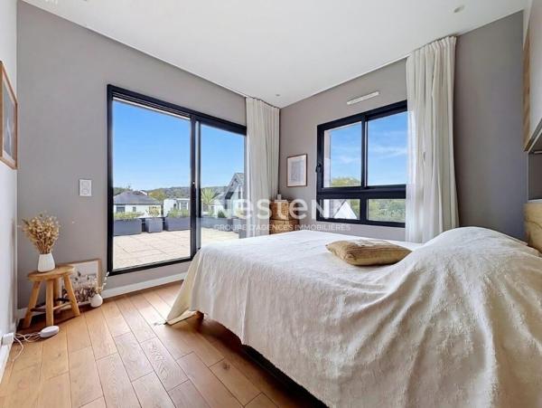Villa à vendre sur la commune de L'Isle Adam - 155m² 4 chambres avec piscine